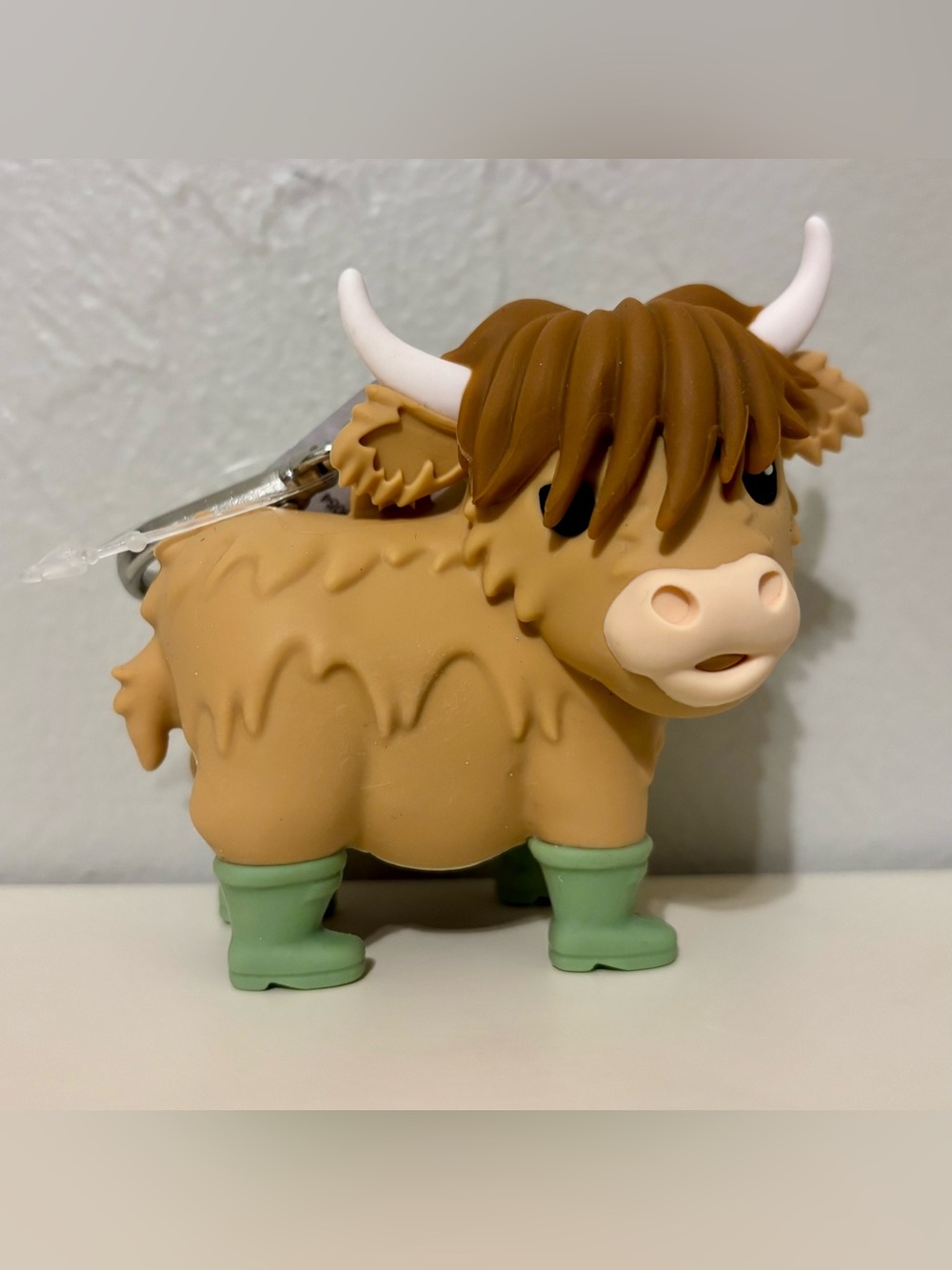 Bath & Body Works Highland Cow Pocketbac Sanitizer Holder Keychain
